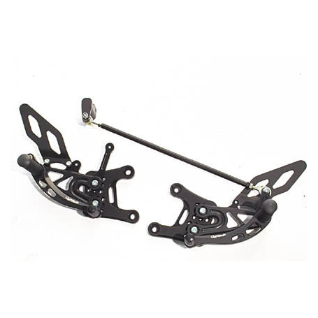 Gruppo pedane complete regolabili Lightech In Ergal nere per Yamaha R1 04-06