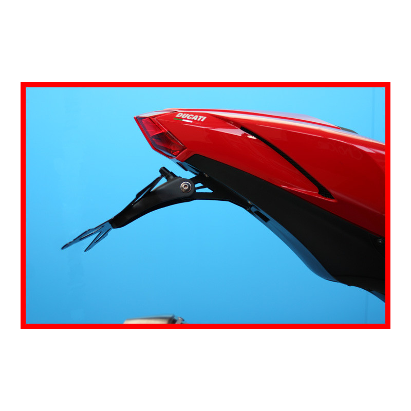 Evotech License plate holder for Ducati Streetfighter