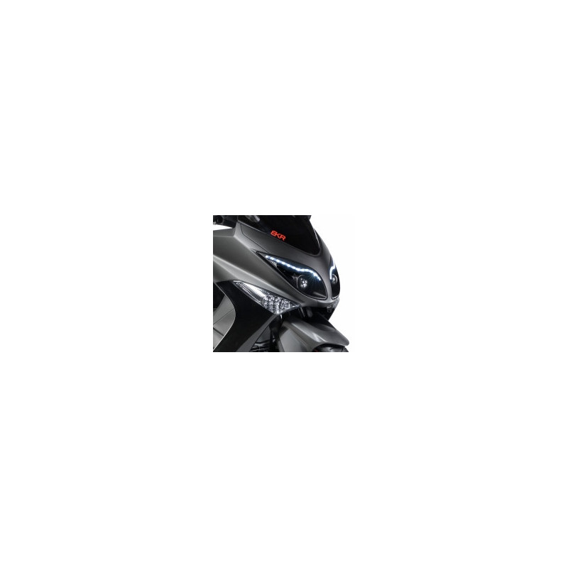 Gruppo ottico homologado BKR con luci Led y poliessoidale para Yamaha T-Max 500 08-11 Gruppo ottico homologado BKR con luci Led y poliessoidale para Yamaha T-Max 500 08-11