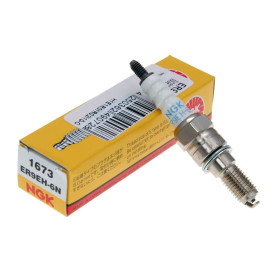 NGK ER9EH-6N spark plug for piaggio 50 4T 4V, Scarabeo 50, Vespa | MotoGM