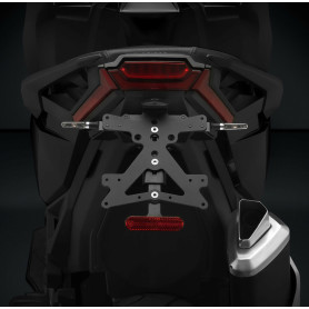 Portamatrículas Rizoma PT120B para Honda X-ADV 750 2021-2023 con sottocoda