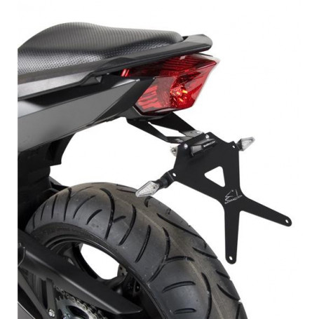 Portamatrículas para moto reclinable Barracuda para Yamaha XJ6 08-