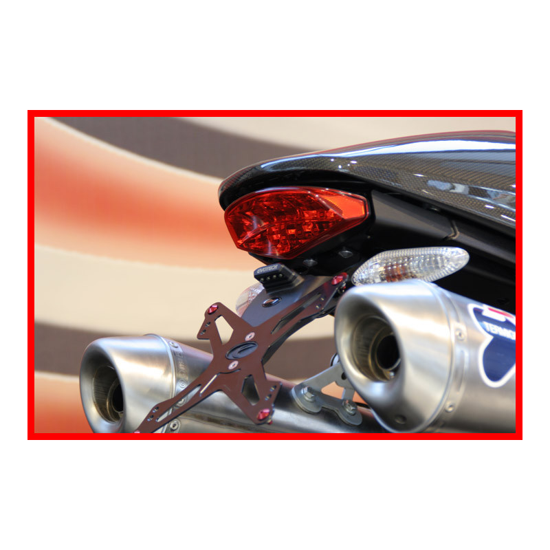 Portamatrículas regulable negro Evotech para Ducati Monster 1100 EVO