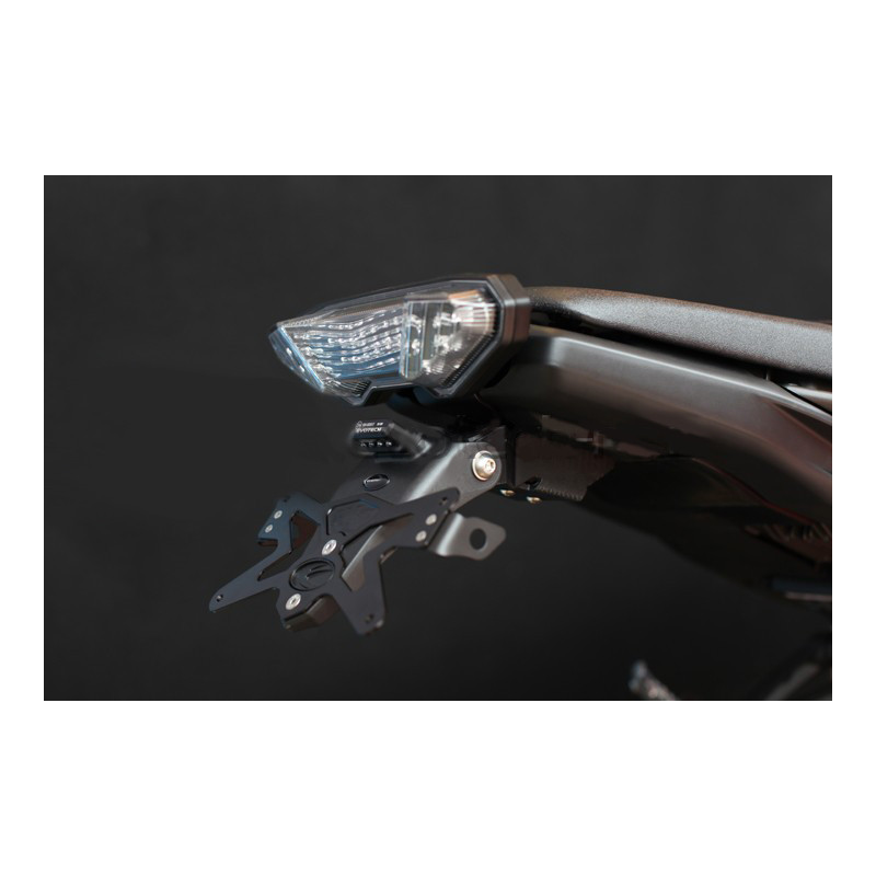 Portamatrículas regulable negro Evotech para Yamaha MT-09