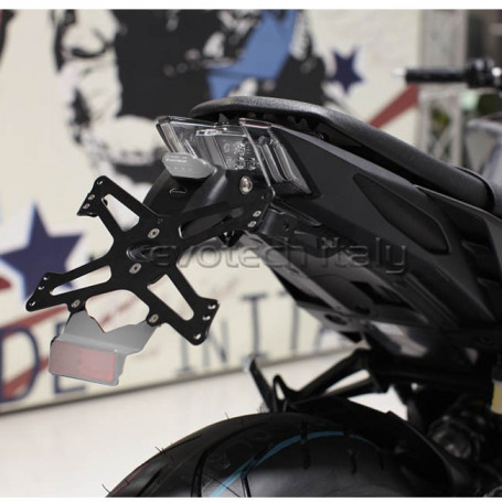 Portamatrículas evotech para Yamaha MT-09 17-18 | MotoGM
