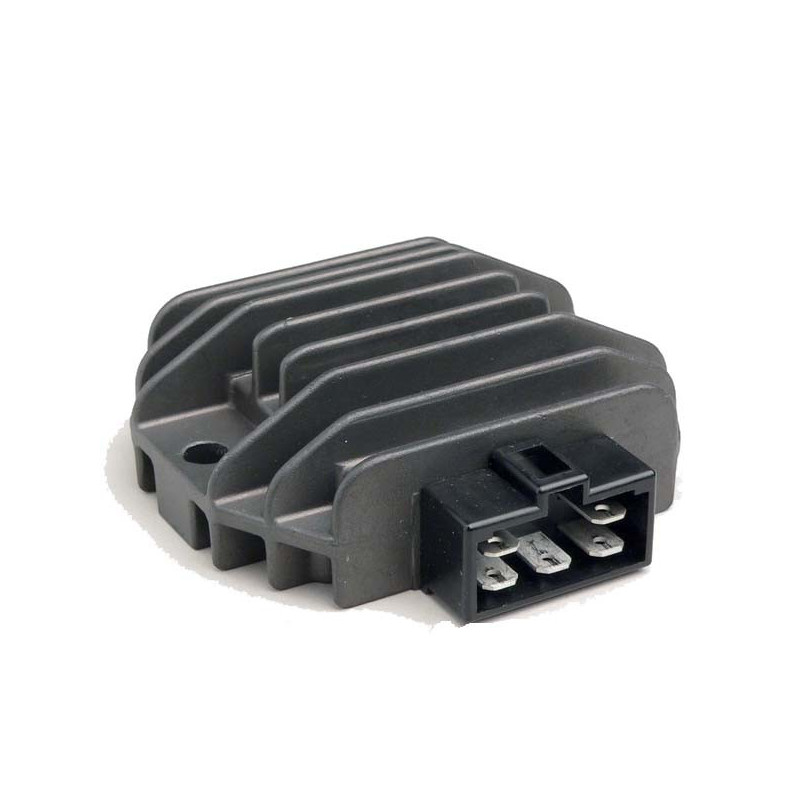 VOLTAGE REGULATOR for engine leader Piaggio Gilera 125/200 Beverly,Sportcity,Vespa, Runner