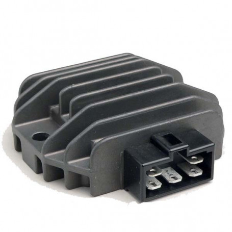Regolatore carica motori leader Piaggio Gilera 125/200 Beverly,Sportcity,Vespa, Runner