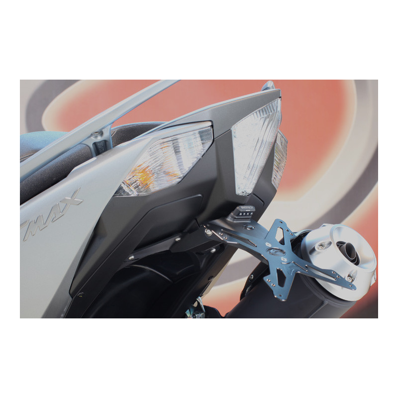 Portamatrículas regulable negro Evotech para Yamaha T-Max 530 12-