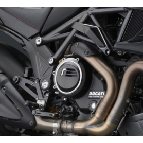 Tapa cárter embrague Rizoma negro para Ducati Diavel | MotoGM