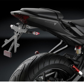 Portamatrículas regulable Rizoma con luz matrícula led para Yamaha MT-07